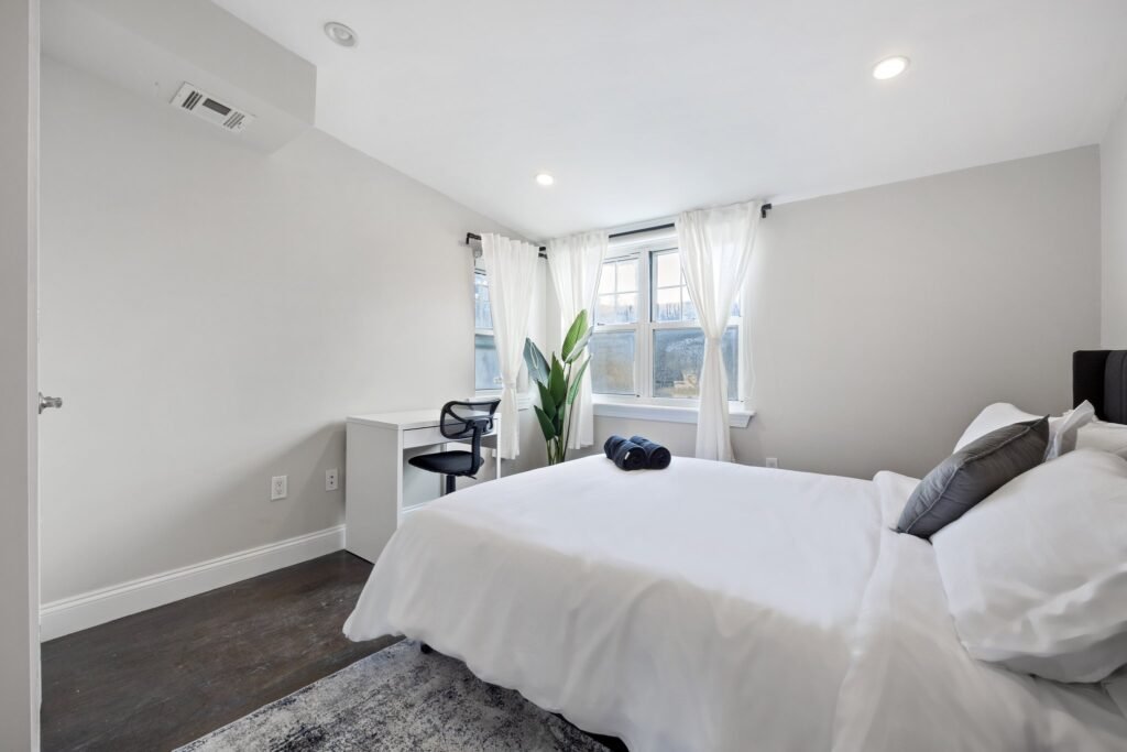 524 Evergreen Ave in Bushwick