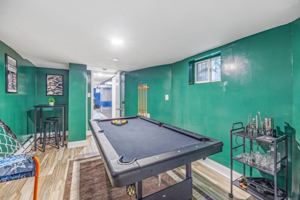 32-web-or-mls-274-summer-ave
