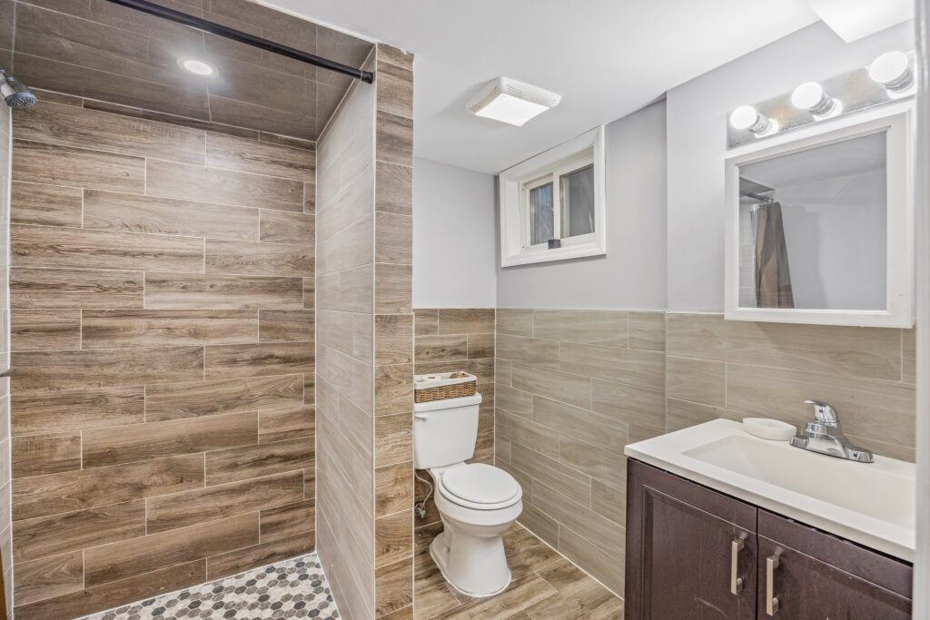 33-web-or-mls-274-summer-ave